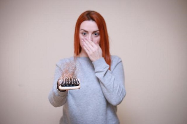 Warum kann Naehrstoffmangel zu Haarausfall fuehren?
